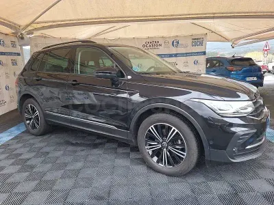 Usado VW Tiguan Life 150 CV (110 kW) 2022 Negro SUV
