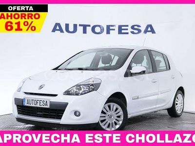 Blanco Usado 2012 Renault Clio IV Dynamique Berlina | 7250 € (Precio justo)