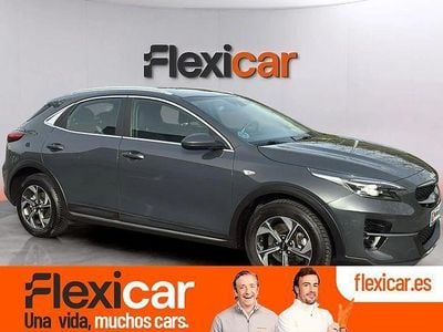 Usado Kia XCeed 120 CV (88 kW) 2022 Gris SUV