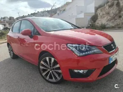Usado Seat Ibiza FR 90 CV (66 kW) 2016 Rojo Berlina