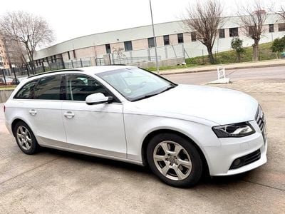 Blanco Usado 2012 Audi A4 Familiar | 8900 € (Buen precio)