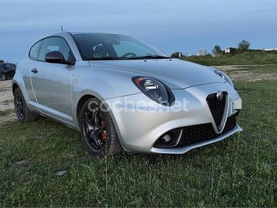 Gris / plata Usado 2017 Alfa Romeo MiTo Veloce Utilitario | 16.300 €