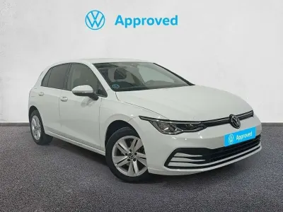 Usado VW Golf VIII Life 110 CV (80 kW) 2022 Blanco Utilitario