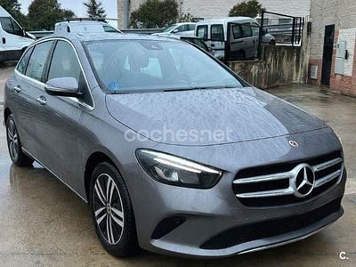 Usado Mercedes B250e 218 CV (160 kW) 2021 Gris / plata Monovolumen