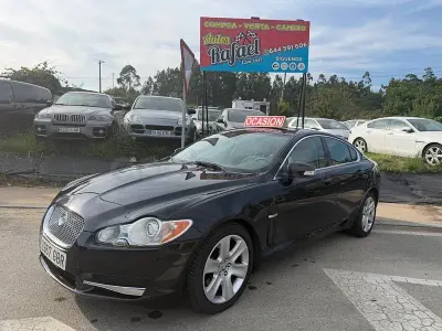 Usado Jaguar XF Premium Luxury 207 CV (152 kW) 2008 Negro Berlina