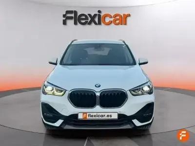 Używany BMW X1 116 KM (85 kW) 2021 Biały SUV