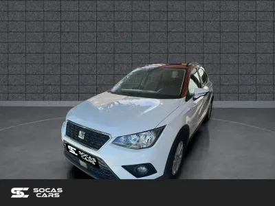 Usado Seat Arona Ecomotive 95 CV (69 kW) 2018 Blanco SUV