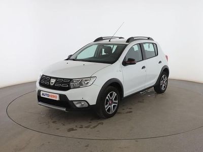 Usado Dacia Sandero 90 CV (66 kW) 2019 Blanco Utilitario