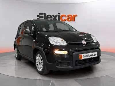 Usado Fiat Panda 71 CV (52 kW) 2023 Negro Utilitario