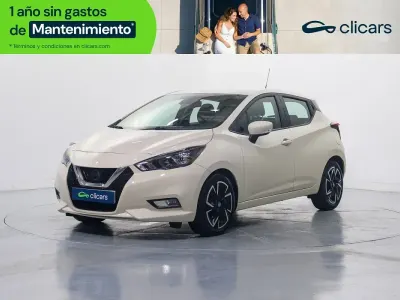 Usado Nissan Micra Acenta 92 CV (67 kW) 2022 Beige Utilitario