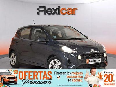 Usado Hyundai i10 67 CV (49 kW) 2022 Gris Utilitario