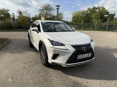 Lexus NX300h