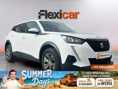 Usado Peugeot 2008 Active 100 CV (73 kW) 2020 Blanco SUV