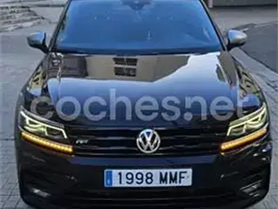 Usado VW Tiguan Sportline 150 CV (110 kW) 2018 Negro SUV