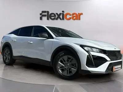 Usado Peugeot 408 Allure 145 CV (106 kW) 2025 Blanco SUV