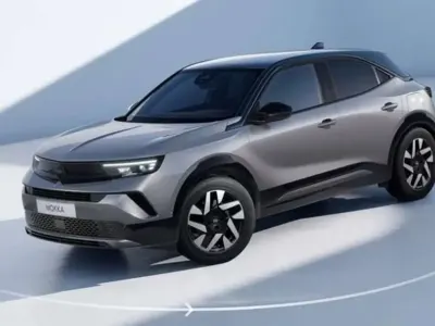 Nuevo Opel Mokka 136 CV (100 kW) 2026 Gris SUV