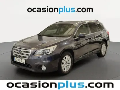 Usado Subaru Outback 150 CV (110 kW) 2015 Gris Familiar