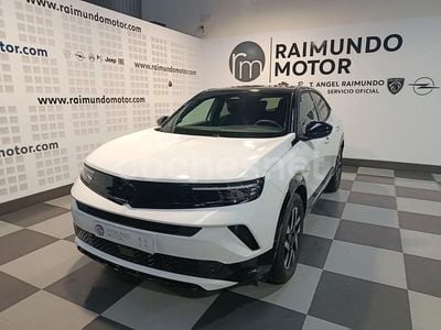 Usado Opel Mokka 146 CV (107 kW) 2025 Blanco SUV