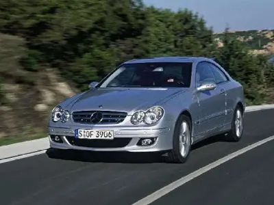 Usado Mercedes CLK200 163 CV (119 kW) 2006 Plateado Coupe