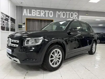 Usado Mercedes GLB200 150 CV (110 kW) 2022 Negro SUV