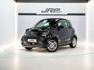 Usado Smart ForTwo Coupé 60 kW (82 CV) 2021 Negro Coupe