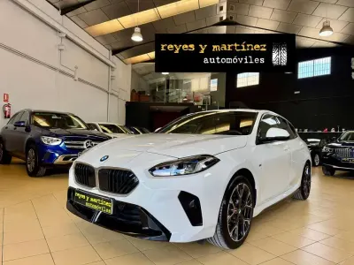 Usado BMW 116 M Sport 163 CV (119 kW) 2025 Blanco Utilitario