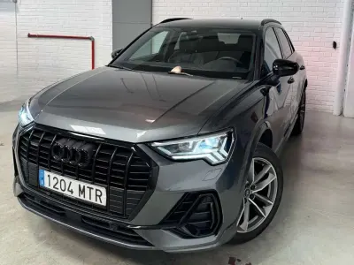 Usado Audi Q3 Ambiente 200 CV (147 kW) 2024 Gris SUV