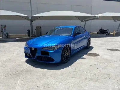 Usado Alfa Romeo Giulia Veloce 210 CV (154 kW) 2019 Azul Berlina