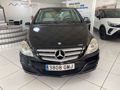 Mercedes B200