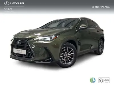 Usado Lexus NX350h Executive Line 242 CV (177 kW) 2023 Verde SUV
