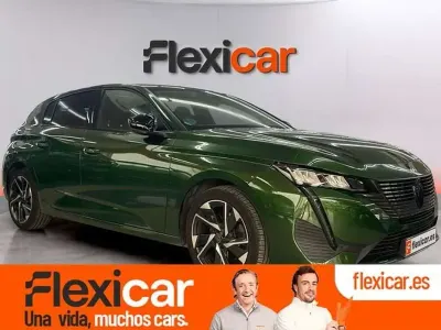 Usado Peugeot 308 Allure 131 CV (96 kW) 2022 Verde Utilitario
