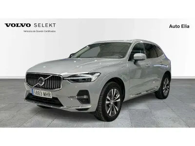 Usado Volvo XC60 Core 351 CV (258 kW) 2023 Plateado SUV