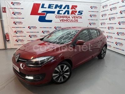 Granate Usado 2014 Renault Mégane Bose Edition Berlina | 8900 € (Precio justo)