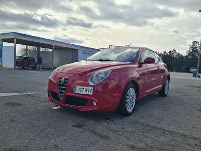 Usado Alfa Romeo MiTo 78 CV (57 kW) 2015 Rojo Utilitario