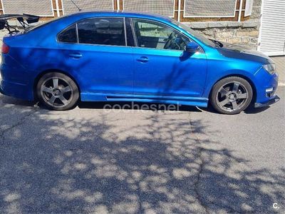 Usado Seat Toledo Reference 110 CV (80 kW) 2016 Azul Utilitario