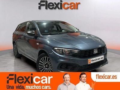 Usado Fiat Tipo 130 CV (95 kW) 2022 Gris Familiar