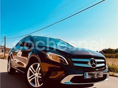 Begagnad Mercedes GLA200 AMG line 136 HK (100 kW) 2016 Brun SUV