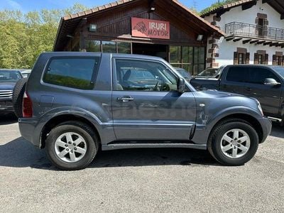 Usado Mitsubishi Montero Intense 160 CV (117 kW) 2006 Gris / plata SUV