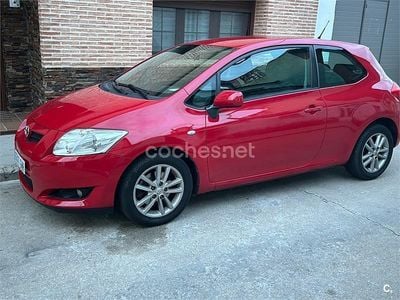 Rojo Usado 2008 Toyota Auris Sol Berlina | 6500 € (Buen precio)