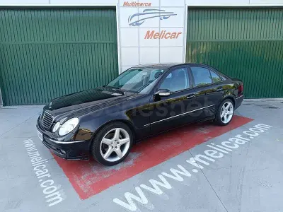 Usado Mercedes E280 Avantgarde 190 CV (139 kW) 2006 Negro Berlina