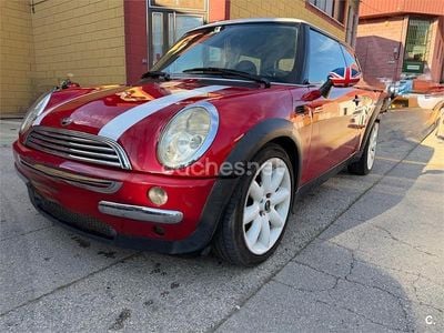 Usado Mini Cooper 115 CV (84 kW) 2003 Rojo Utilitario