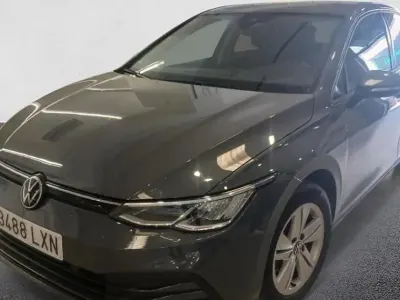 Usado VW Golf VIII Life 115 CV (84 kW) 2022