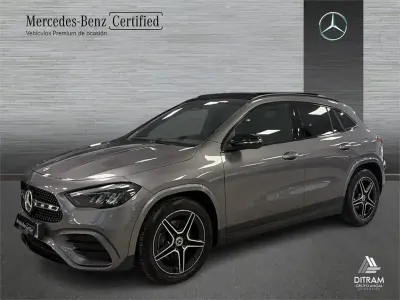 Usado Mercedes GLA200 150 HP (110 kW) 2024 Cinzento SUV