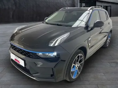 Usado Lynk & Co 01 261 CV (191 kW) 2022 Negro SUV