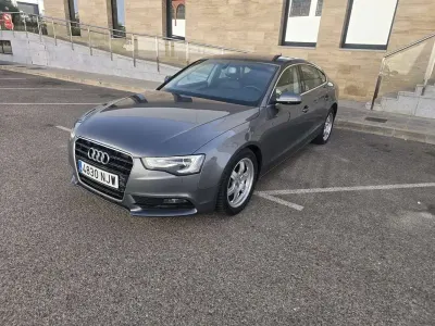 Usado Audi A5 Sportback Advanced 150 CV (110 kW) 2015 Gris Utilitario