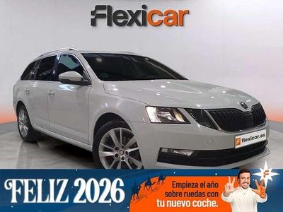 Blanco Usado 2019 Skoda Octavia Ambition Familiar | 14.990 € (Precio justo)