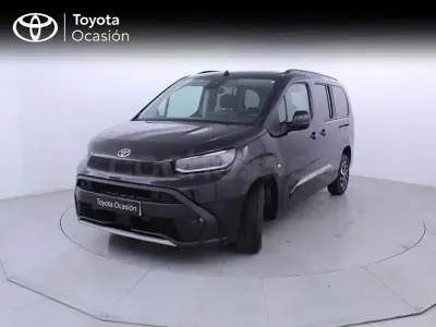 Usado Toyota Proace Verso Active 131 CV (96 kW) 2025 Negro Familiar