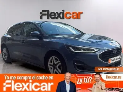 Usado Ford Focus Trend+ 120 CV (88 kW) 2022 Azul Berlina