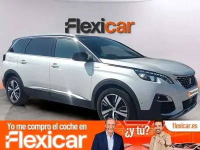 Usado Peugeot 5008 GT-line 120 CV (88 kW) 2017 Blanco SUV