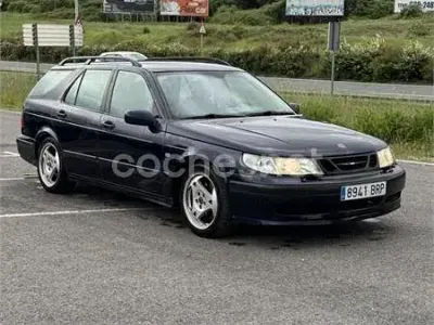 Usado Saab 9-5 Aero 230 CV (169 kW) 2001 Negro Familiar